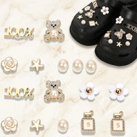 Lot de 16 Charms Chaussures en Strass